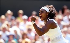 Serena Williams scores on her way to victory 