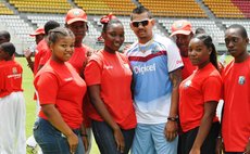 Narine and fans