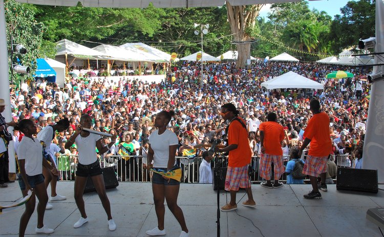 Band performs at Creole in the Park in 2008