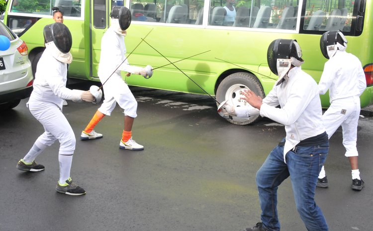 Demonstrating the art of fencing during the opening of carnival 2019