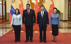 China President Xi Jinping(2nd rt) and his Venezeullan counterpart  and their spousesat their meeting in Beijing, China. Jan 7, 2015