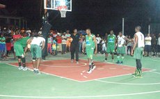 Falcons (white tops) engaging Prowlers in 2016 Premier Division Play-Off Finals at Pichelin