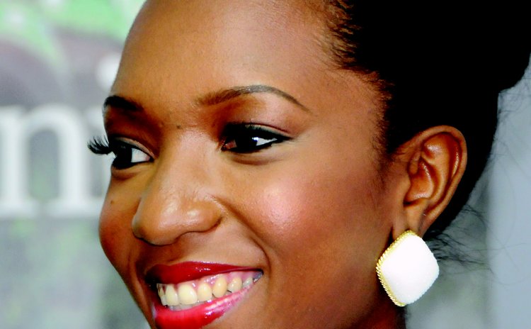 Donnella_Riviere-crop-box.jpg.750x464_q8